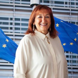  Dubravka Šuica